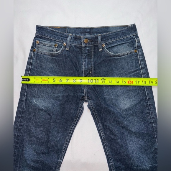 Levi’s Men’s Size 32/32 Dark Wash 511 Slim Fit Straight Leg Stretch Jeans - Picture 3 of 8
